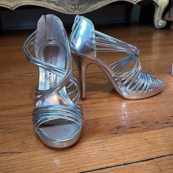 Silver, high heels brand new size 7.5 - Picture 2 of 3